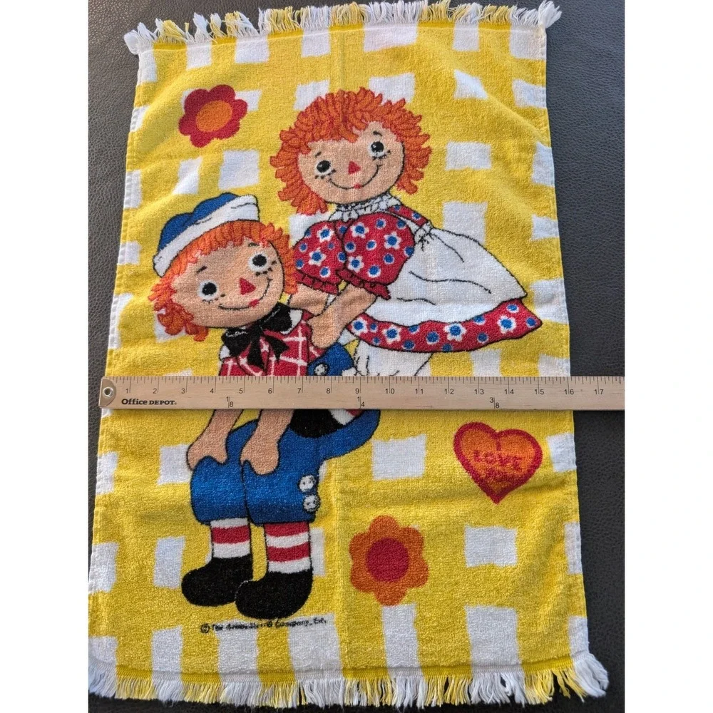 Raggedy Ann & Andy Hand Dish Towel Wamsutta 25